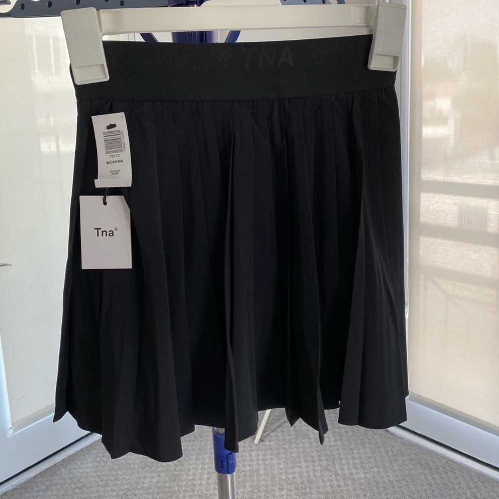 Nike black Tennis Skirt NWT